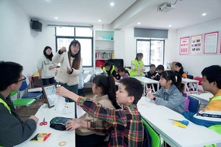 党建引领校社联动，非遗美学浸润...